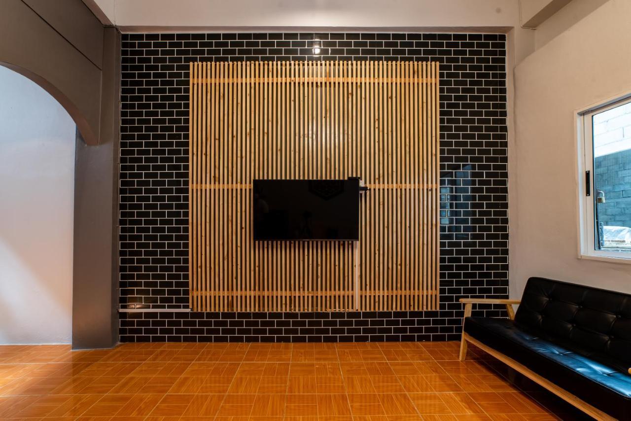 J Cube - Private House * Betong